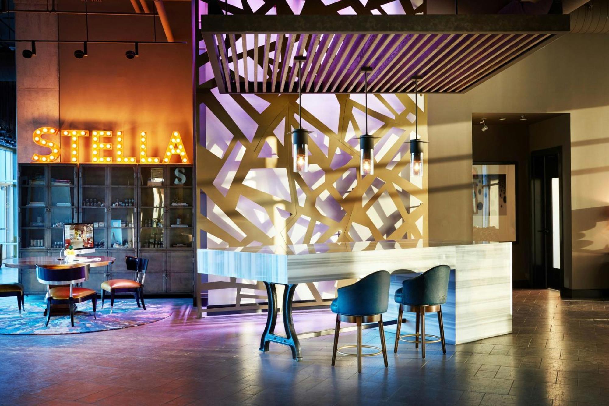 The Stella Hotel, Autograph Collection Брайан Экстерьер фото